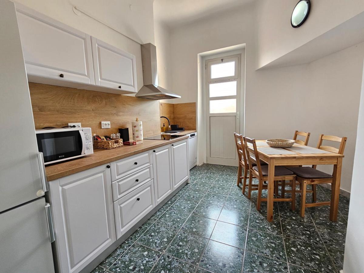Giardini Panorama - Penthouse In The Heart Of Pula Exterior foto